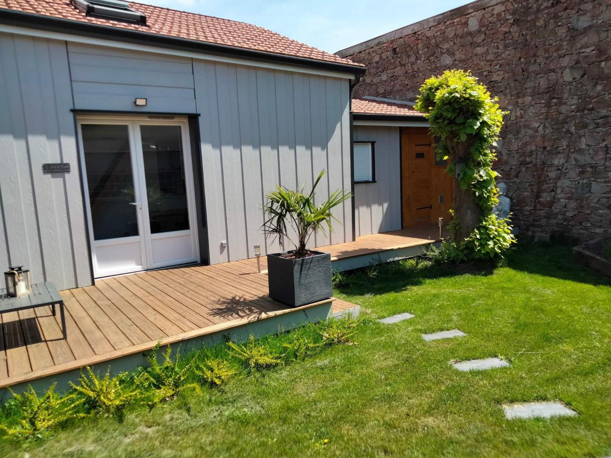 Sejour Au Jardin De Cupidon Avec Jacuzzi Et Sauna Balbigny Buitenkant foto